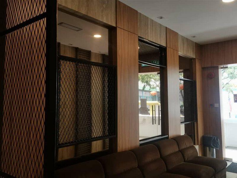 Hotel Holiday Kota Kinabalu Exteriér fotografie